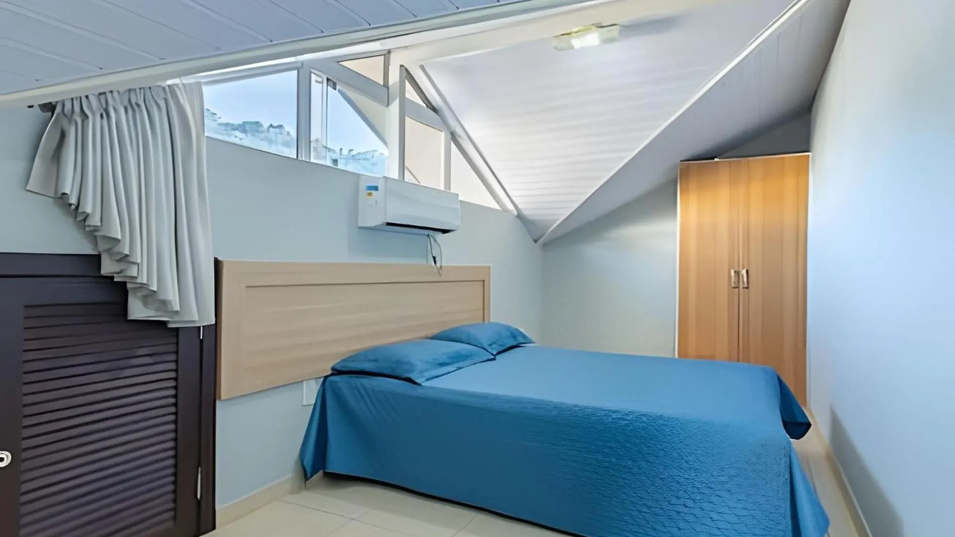 Apartamento A 190M Da Praia De Bombinhas - 202