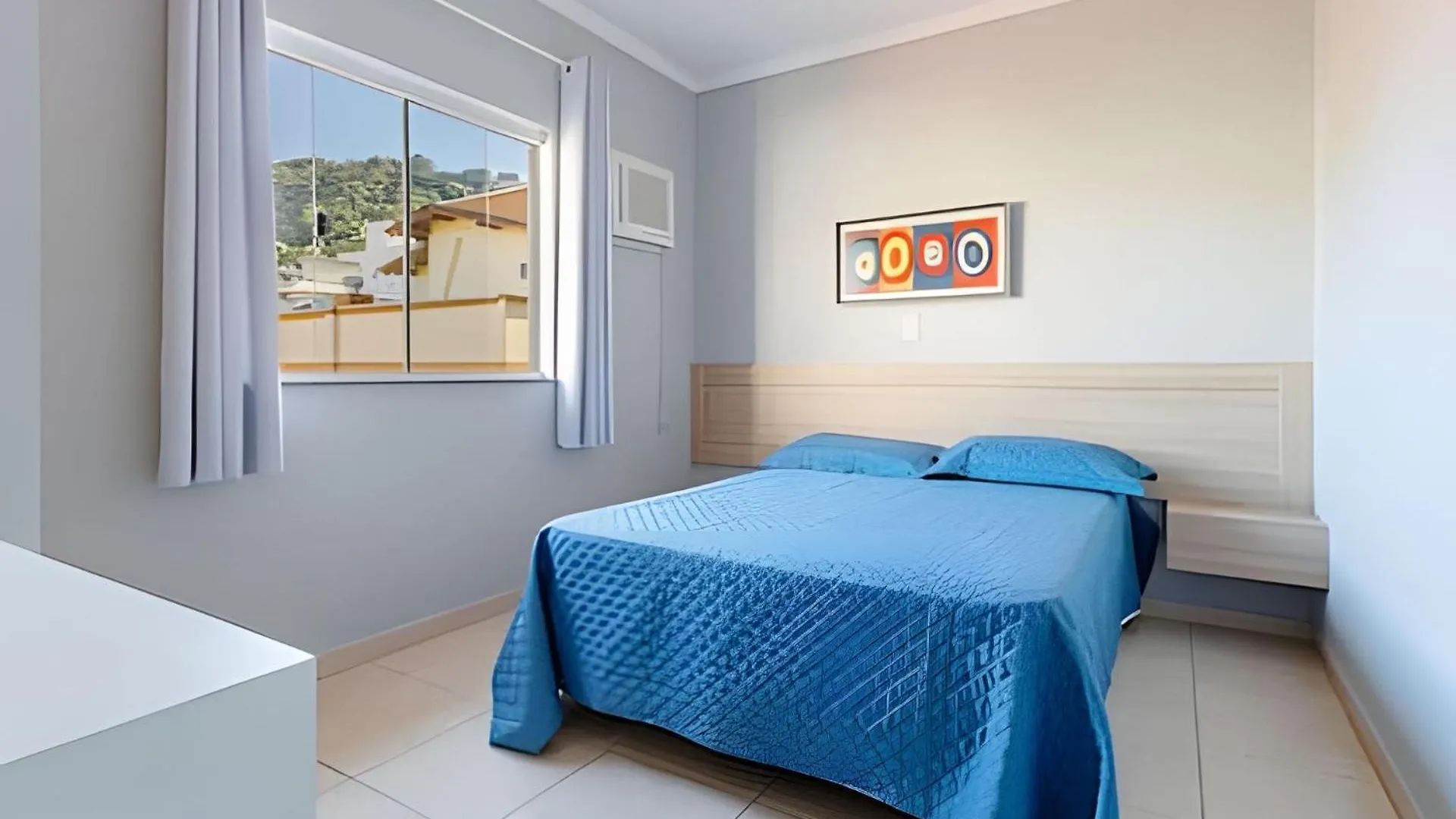 Apartamento A 190M Da Praia De Bombinhas - 202